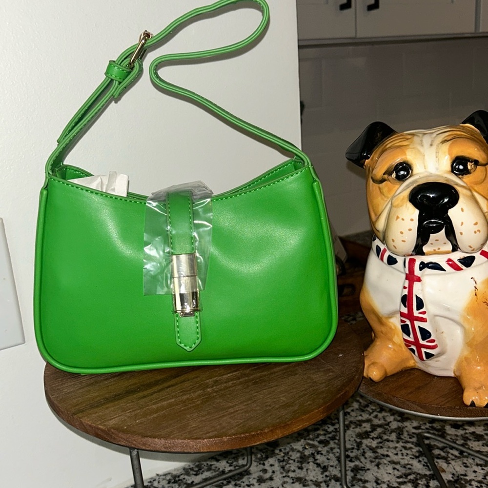 Green purse